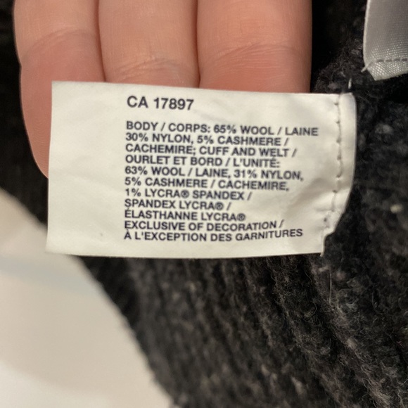 GAP 1/4 Zip Wool-Blend Sweater - Picture 6 of 9